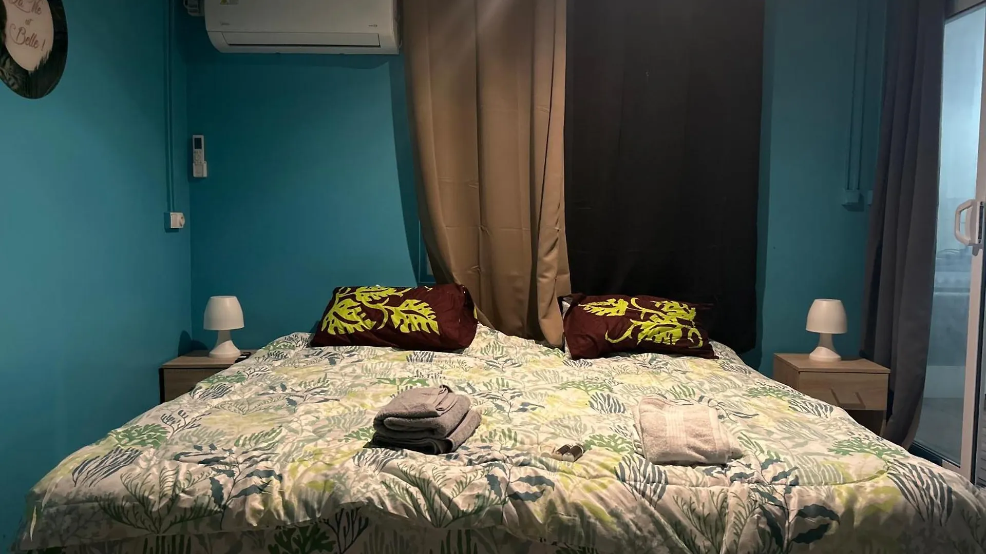 Studio Tahatai Paea Homestay